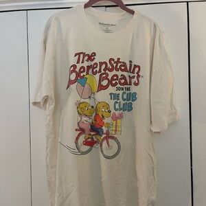 PacSun White Berenstain Bears Tee
